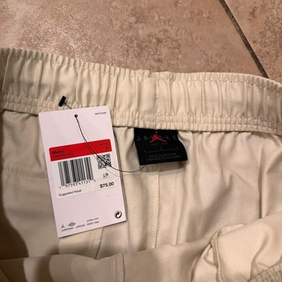 Jordan Men's Shorts - Picture 3 of 5